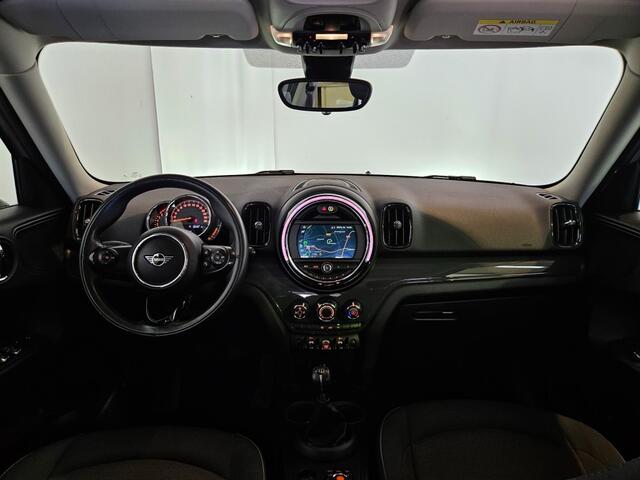 Mini COUNTRYMAN 1.5 One / Navi / LED / NL Auto