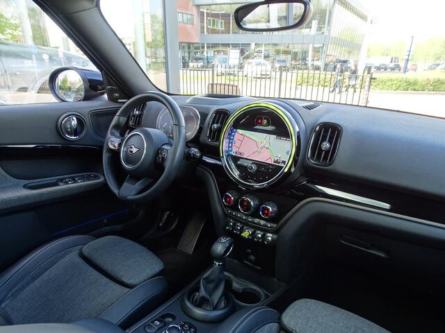Mini COUNTRYMAN 1.5 Cooper SE ALL4 Pano.dak Memory stoelen Harman/kardon Camera Comforttoegang Adaptive-Cruise Head-Up 17''LM Velgen