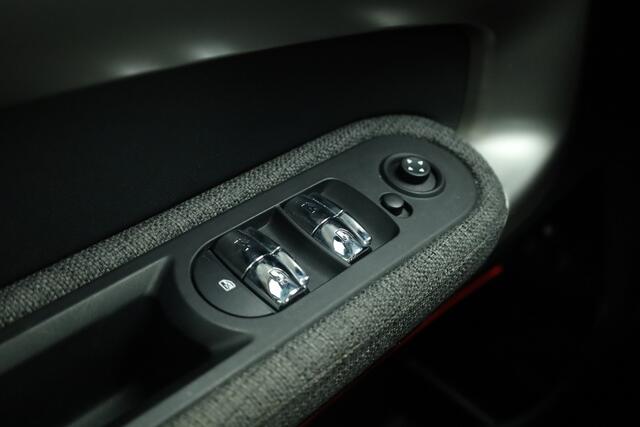 Mini COUNTRYMAN Mini 1.5 Cooper S E ALL4 | Cruise | Elek. Klep | Stoelverw. | Nav+CarPlay | Dig. Cockpit | Sfeerverl. | LED | PDC V