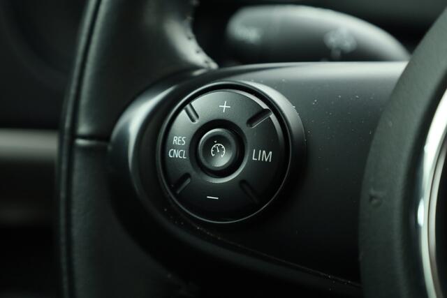 Mini COUNTRYMAN Mini 1.5 Cooper S E ALL4 | Cruise | Elek. Klep | Stoelverw. | Nav+CarPlay | Dig. Cockpit | Sfeerverl. | LED | PDC V