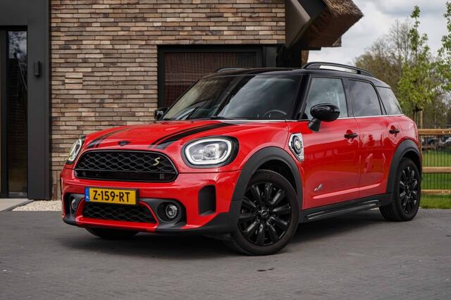 Mini COUNTRYMAN Cooper SE Classic Trim All4 PHEV Chili-Red