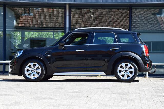 Mini COUNTRYMAN Mini 1.5 Cooper Salt | Org. NL | BOVAG Garantie | Trekhaak | Navigatie | 17'' Velgen | Bluetooth Telefoonverbinding | Cruise & Climate Control | PDC Achter |