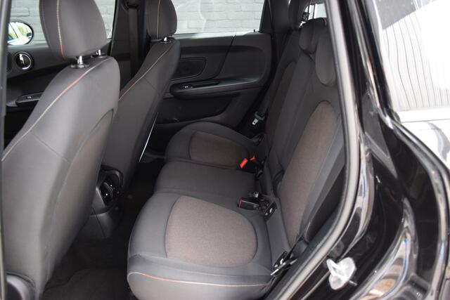 Mini COUNTRYMAN Mini 1.5 Cooper Salt | Org. NL | BOVAG Garantie | Trekhaak | Navigatie | 17'' Velgen | Bluetooth Telefoonverbinding | Cruise & Climate Control | PDC Achter |