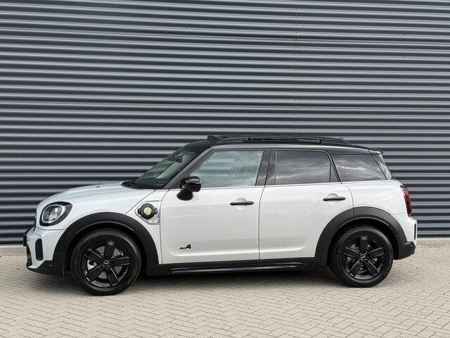 Mini COUNTRYMAN 2.0 Cooper SE ALL4 Pano/Camera/H&K