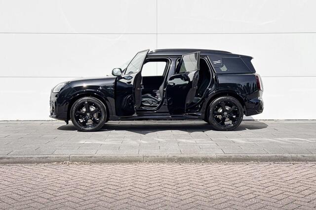 Mini COUNTRYMAN 1.5 C John Cooper Works M | 19 Inch John Cooper Works Runway Spoke black