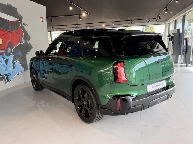 Mini COUNTRYMAN E John Cooper Works 66.5 kWh Pakket XL | Panoramadak | Comfort Access | Head-up display