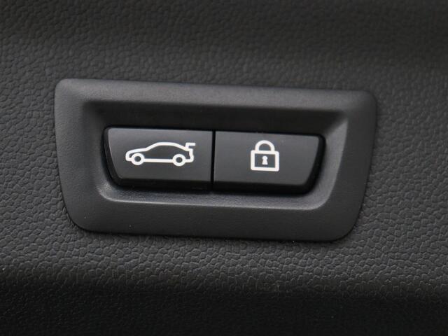 Mini COUNTRYMAN 1.5 Cooper S E ALL4 Chili | SOH 85,5% | Half leder | Carplay | Navigatie | Full LED | Sportstoelen | Climate control | Keyless | Cruise control | PHEV | Plug In