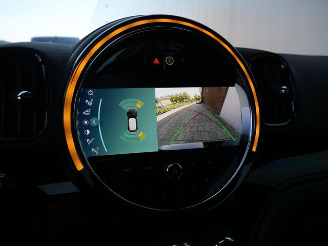 Mini COUNTRYMAN 2.0 Cooper S John Cooper Works 179 Pk Automaat Navi / DAB / Apple Carplay / Camera