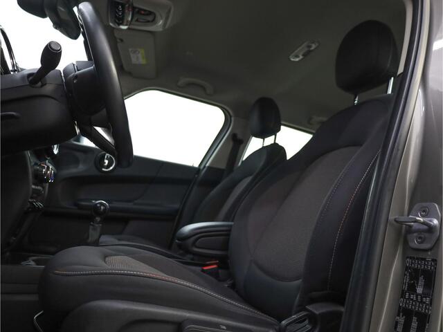 Mini COUNTRYMAN Mini 1.5 Cooper Business Edition | Navigatie | Carplay | Bluetooth | Airco | Cruise Control