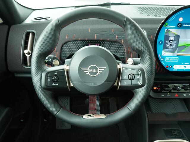 Mini COUNTRYMAN C JCW Trim | Pakket XL| Glazen Panoramadak | Trekhaak Elektrisch | Stuur & Stoelverwarming | Harman Kardon | Head-Up Display | Active Cruise Control | Lentevoordeel