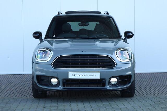 Mini COUNTRYMAN 1.5 Cooper Business Edition Comfort Access/ Panoramadak/ Comfortstoelen/ Harman-Kardon/ Navigatie Plus/ LED-koplampen