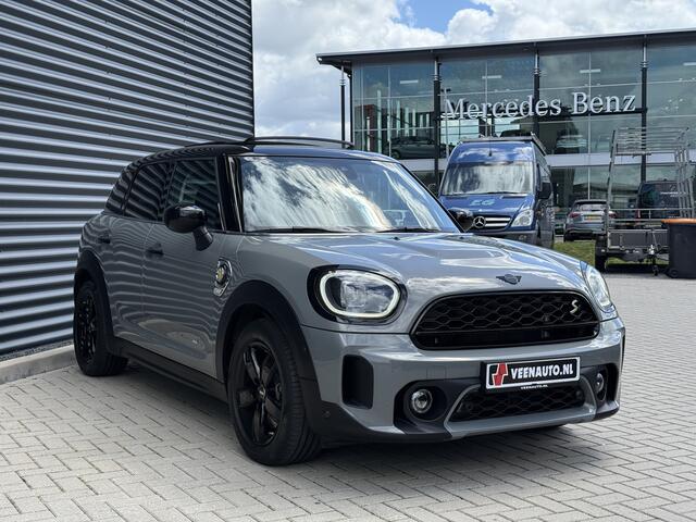 Mini COUNTRYMAN 2.0 Cooper SE ALL4 Pano/Leder/H&K/Camera/Apple