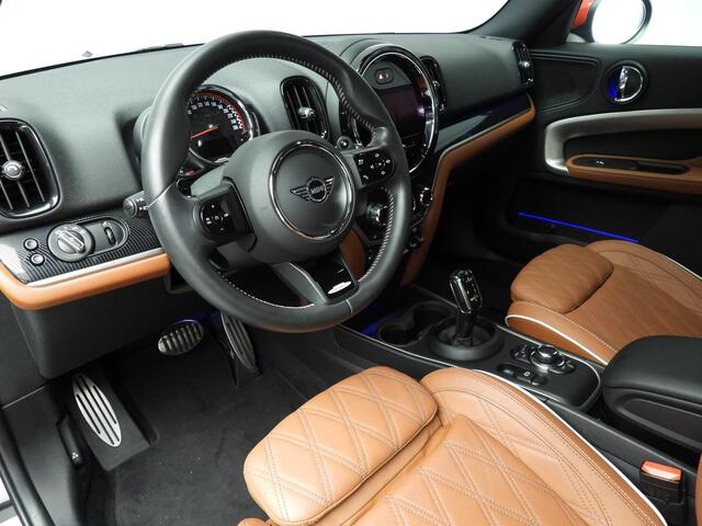Mini COUNTRYMAN 2.0 John Cooper Works ALL4 Classic Comfort Access | Achteruitrijcamera | Stoelverwarming | Navigatie | Cruise Control | 19" LM