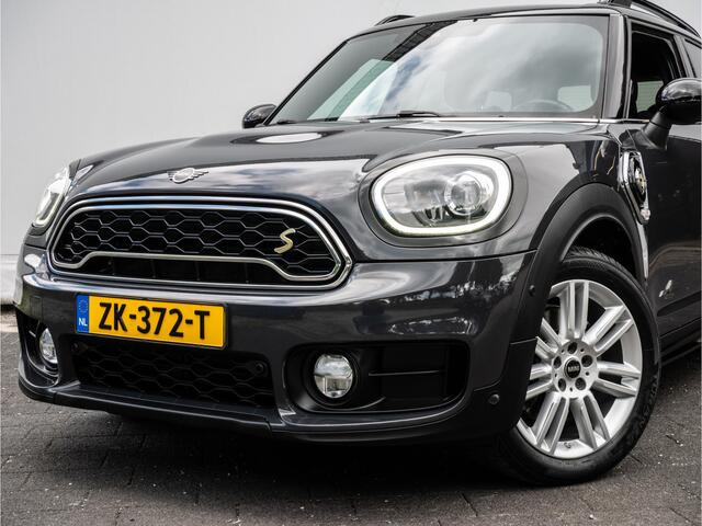 Mini COUNTRYMAN 1.5 Cooper S E ALL4 Salt Sportstoelen/ Half leer/ Carplay/ Stoelverwarming/ Full led/ Sfeerverlichting