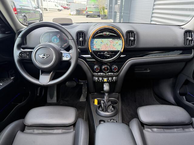 Mini COUNTRYMAN 2.0 Cooper SE ALL4 Pano/H&K/Leder/Camera