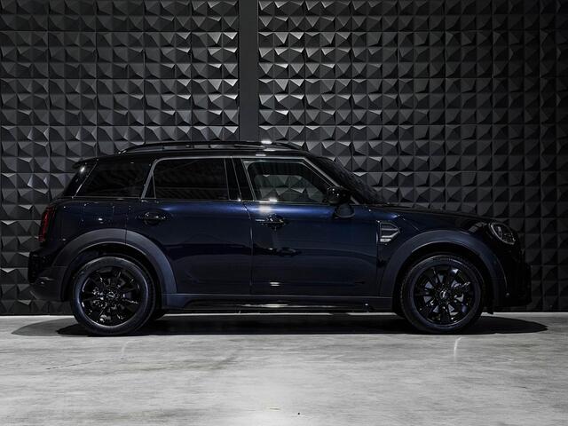 Mini COUNTRYMAN 1.5 Cooper Classic | All Black | Pano | H/K | Leer | Adap. Cruise | Memory | Ad. Licht |