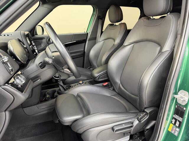 Mini COUNTRYMAN 1.5 Cooper S E ALL4 Chili, 220Pk, 2020, 2de eigenaar, Apple caprlay, Facelift, Climate control, Cruise control, Parkeersensoren, Camera, Navigatie, Stoelverwarming, Dealer onderhouden,
