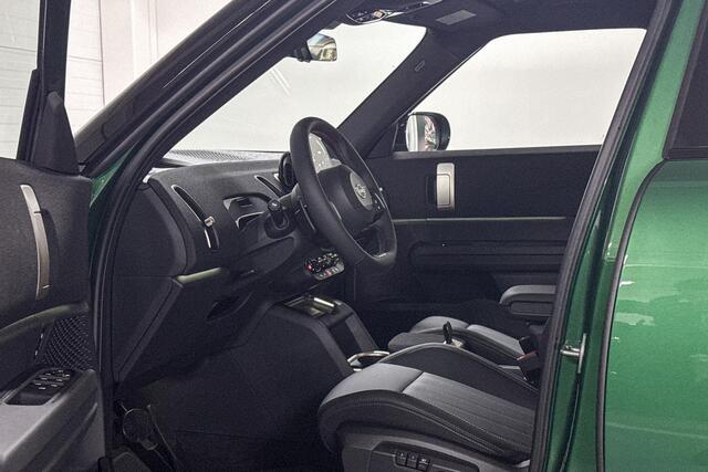 Mini COUNTRYMAN E John Cooper Works | Pakket S | Panoramadak | Comfort Access | Stuurwielverwarming |
