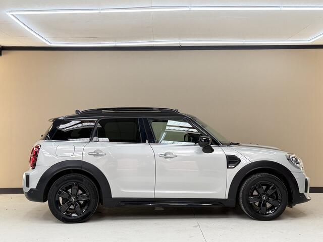 Mini COUNTRYMAN 1.5 Cooper Classic, 136Pk, 2021, 1ste eigenaar, Volledig leder, Panoramadak, Harman kardon, Apple carplay, Climate control, Stoelverwarming, Parkeersensoren,