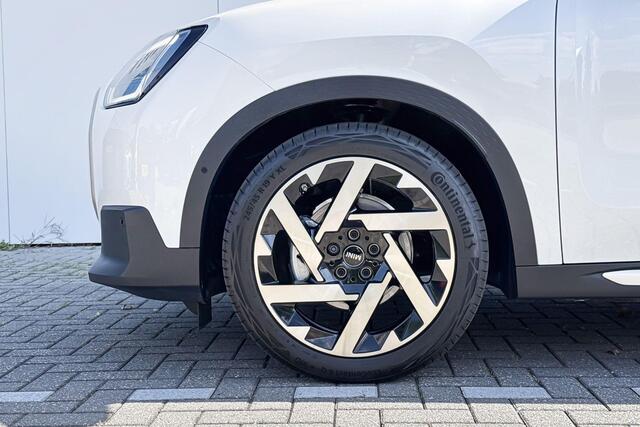 Mini COUNTRYMAN E Favoured M