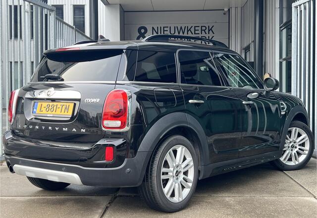 Mini COUNTRYMAN 1.5 Cooper Chili | AUTOMAAT | HEAD-UP DISPLAY | LEDER | SCHUIF/KANTELDAK | CARPLAY | HARMAN/KARDON | CAMERA | NAVI | CRUISE CONTROL | PDC V+A | CLIMATE CONTROL | LMV 18'' | STOELVERWARMING | KEYLESS | LED | BLUETOOTH