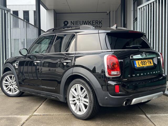 Mini COUNTRYMAN 1.5 Cooper Chili | AUTOMAAT | HEAD-UP DISPLAY | LEDER | SCHUIF/KANTELDAK | CARPLAY | HARMAN/KARDON | CAMERA | NAVI | CRUISE CONTROL | PDC V+A | CLIMATE CONTROL | LMV 18'' | STOELVERWARMING | KEYLESS | LED | BLUETOOTH