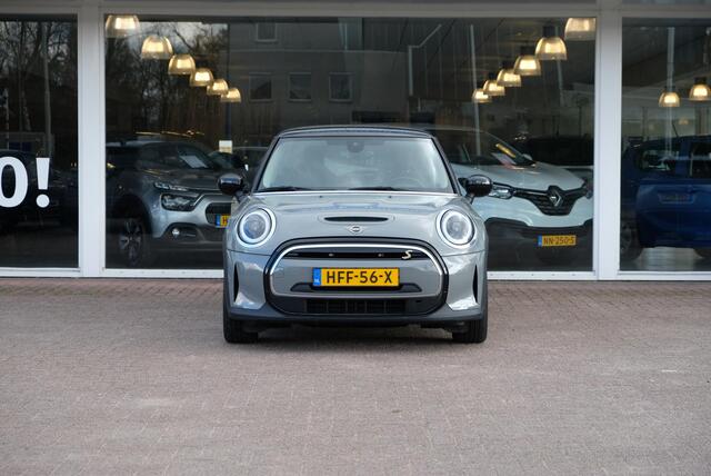Mini Electric Cooper S 184pk 32 kWh Classic | Navi | App Connect | Climate | Cruise | PDC