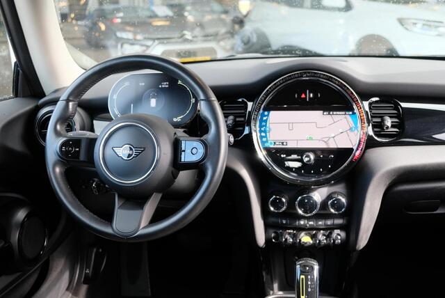 Mini Electric Cooper S 184pk 32 kWh Classic | Navi | App Connect | Climate | Cruise | PDC