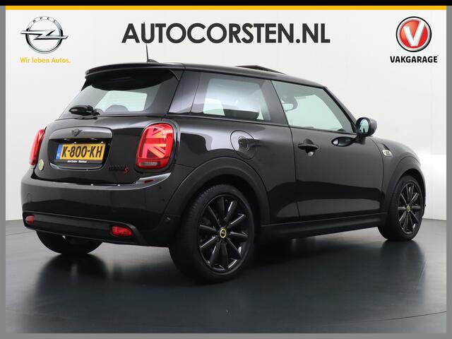 Mini Electric Mini AUT-184pk Charged Leer Navi Camera Harman/Kardon Apple Carplay Adaptive Matrix LED koplampen en LED achterlichten met Union Jack SportSt. 1/2 Leer+Verwarmd Connected services Digi-Dash PDC Ecc DAB Comfort Access Cruise Control Stoelverwarming Lmv 17"