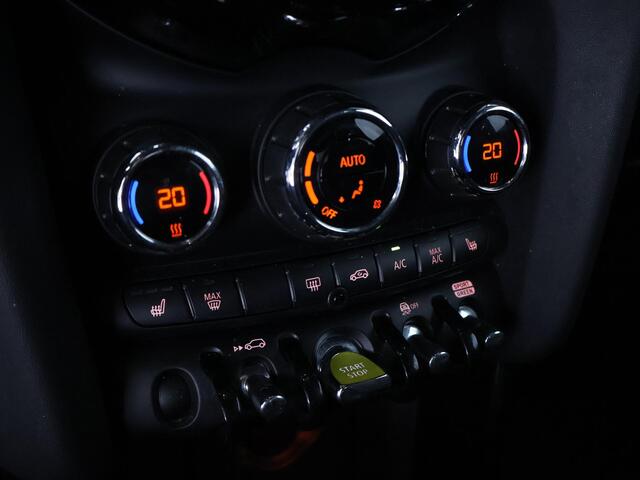 Mini Electric Mini Essential 33 kWh Cooper-S 184 pk | Half Leder | Camera |
