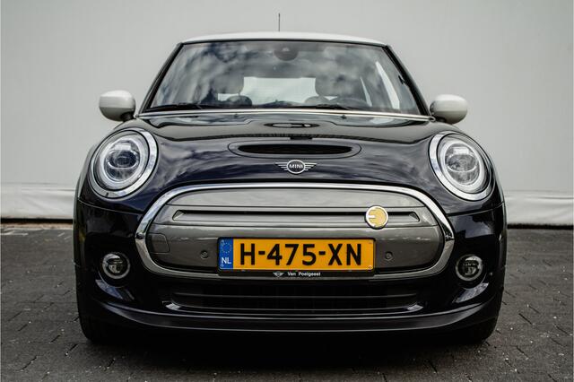 Mini Electric Mini Yours 33 kWh Panoramadak/ Harman-Kardon/ Leer/ Camera/ Carplay/ Sportstoelen/ Head up/ Navigatie