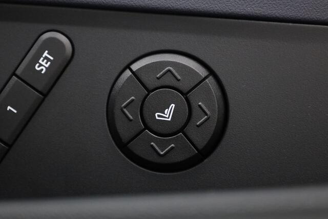 Mini Electric Mini Cooper SE Essential XS 54.2 kWh | Pano | HUD | H&K | Cruise | CarPlay | 360cam