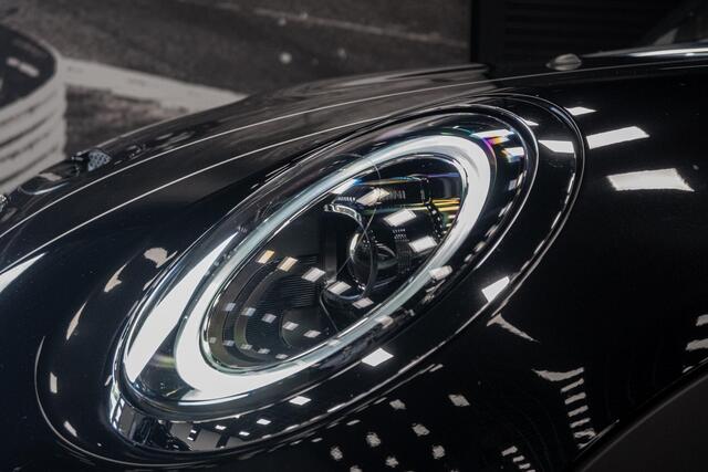 Mini Electric Cooper SE Essential 33 kWh *Panorama / Harman-Kardon / Head-up Display / Keyless / ACC*