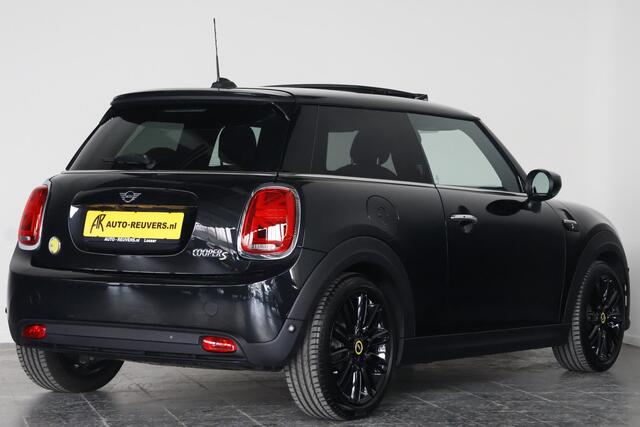 Mini Electric Cooper MINI Yours 33 kWh / LED / Opendak / Leder / HarmanKardon / HUD