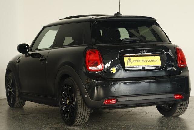 Mini Electric Cooper MINI Yours 33 kWh / LED / Opendak / Leder / HarmanKardon / HUD