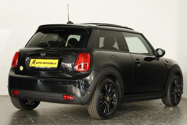 Mini Electric Cooper MINI Yours 33 kWh / LED / Opendak / Leder / HarmanKardon / HUD