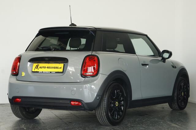 Mini Electric Mini MINI Electric Collection 33 kWh / Licht Leder / Navi / CarPlay / LED