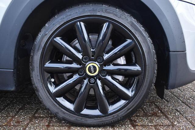 Mini Electric Mini Essential 33 kWh Camera Sportstoelen Stoelverwarmi