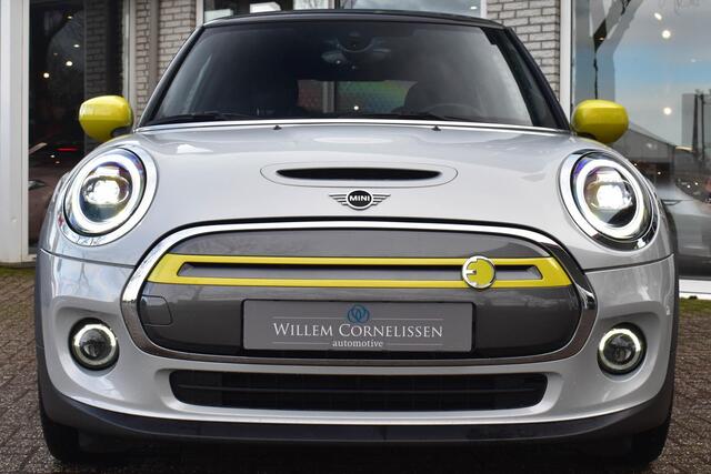 Mini Electric Mini Essential 33 kWh Camera Sportstoelen Stoelverwarmi