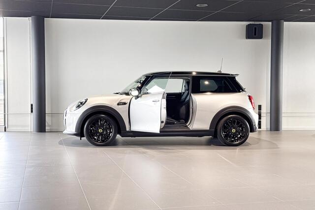 Mini Electric Classic 33 kWh | Stoelverwarming | Apple Carplay | Keyless Start |