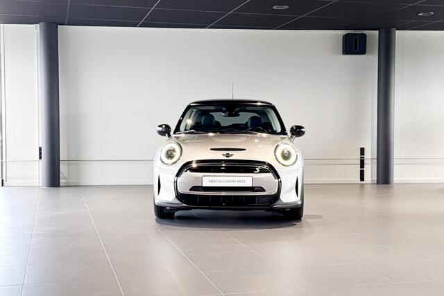 Mini Electric Classic 33 kWh | Stoelverwarming | Apple Carplay | Keyless Start |
