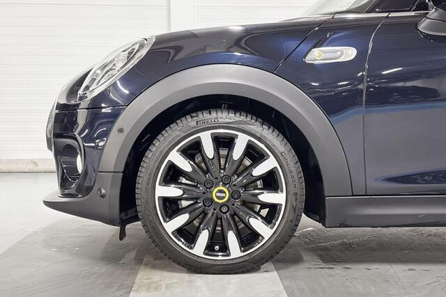 Mini Electric 3-Deurs Yours | Achteruitrijcamera | Panoramadak | Stoelverwarming