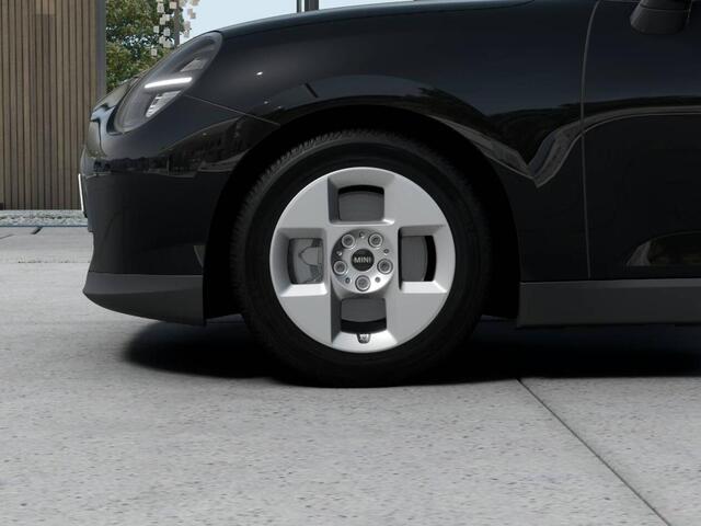 Mini Electric Cooper SE Essential Trim