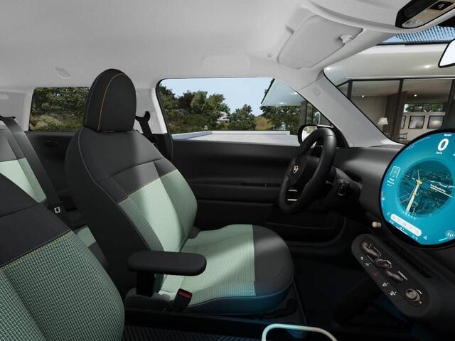 Mini Electric Cooper SE Essential Trim