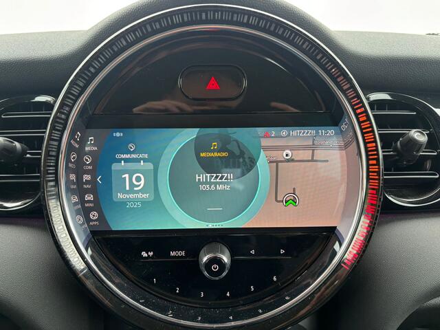 Mini Electric Classic 33 kWh | LED | Apple Carplay & Android Auto | Cruise | Parkeersensoren | Climate Control |