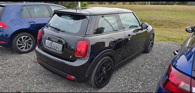 Mini Electric Mini Classic 33 kWh | Camera | Navi | DigiDash |