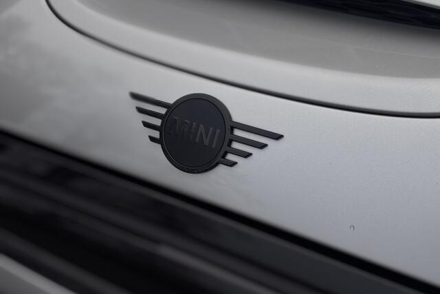 Mini Electric Cooper SE 33 kWh | Camera | Comfort Access | Stoelverwarming | LED