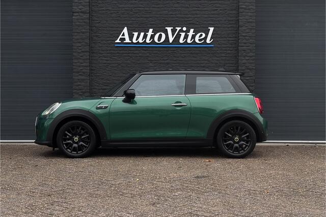 Mini Electric Cooper SE Classic 33 kWh | Sportleder | Stoelverwarming | Carplay | LED