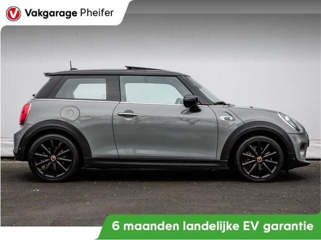 Mini Electric Mini Yours 33 kWh Panoramadak/ Leer/ Head-up/ Harman-Kardon/ Sportstoelen/ Stoelverwarming/ DAB+/ Camera
