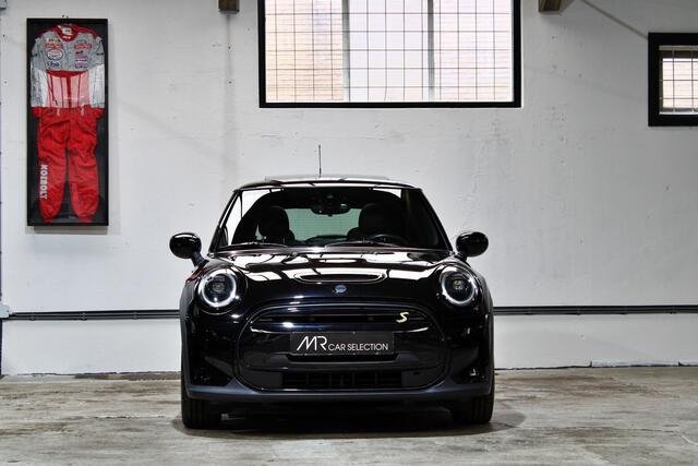 Mini Electric Mini Classic 33 kWh | Panoramadak | Leder | Keyless | Apple Carplay | NL auto | BTW |